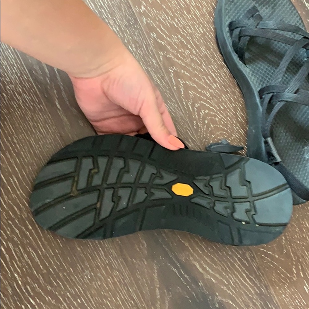 CHACOS - Picture 3 of 5